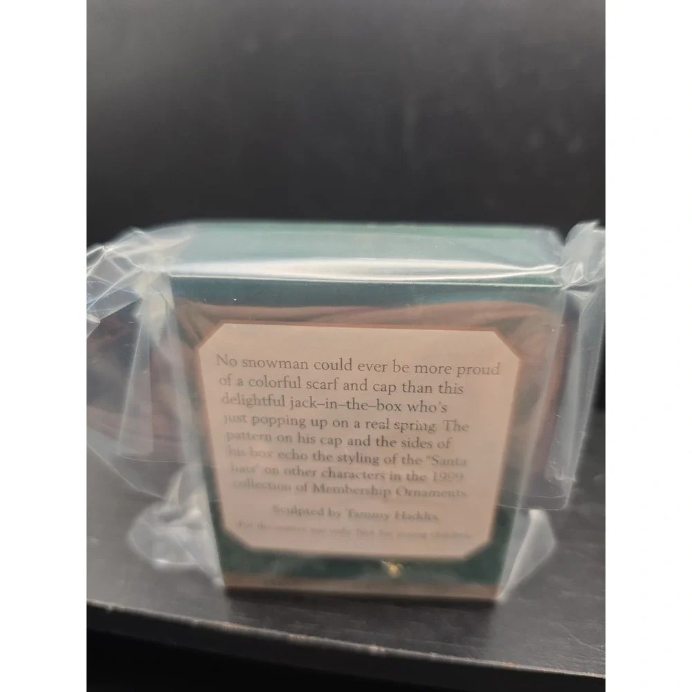 MINATURE 1999 Hallmark Keepsake Membership Club Ornament SNOWY SURPRISE NEW!